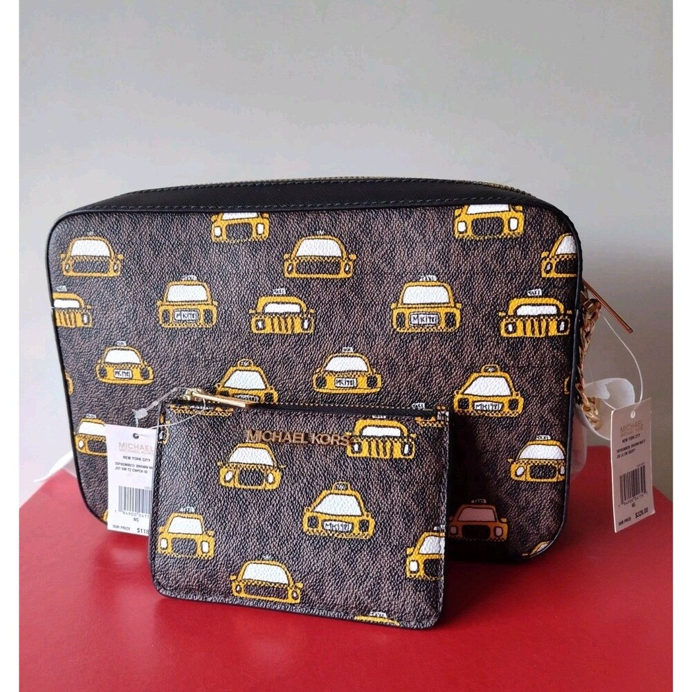 Michael Kors Jet Set New York City Crossbody Taxi  Matching Card Key Wallet NWT